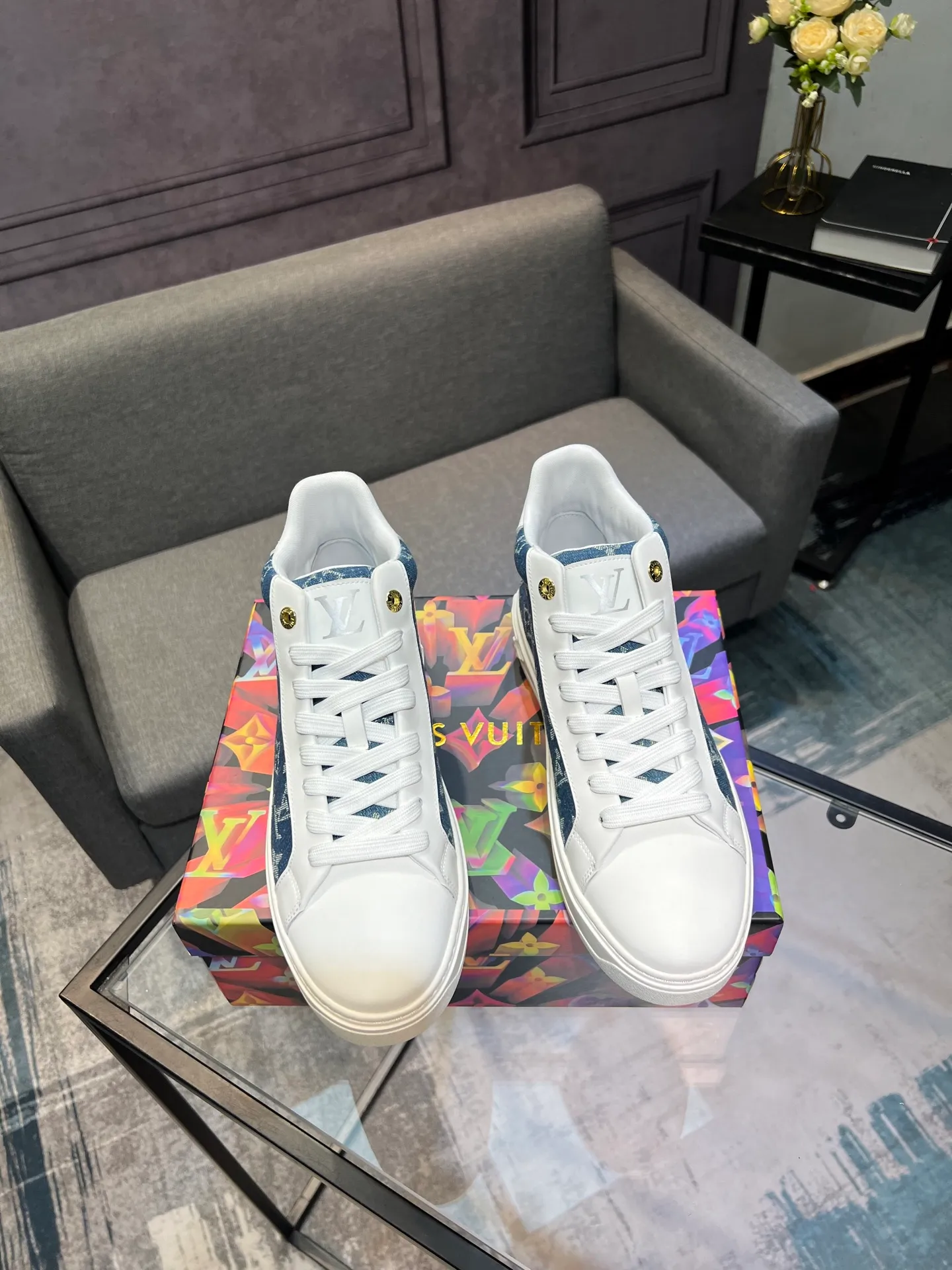 Men's shoes 💰560 LV Louis Vuitton. The latest fashionable casual shoes are popular in physical stores. New spring and summer comfortable imported cowhide, cowhide mesh, unique jacquard fabric element design. With sheepskin lining, Lv original base, [sun][sun] high-end packaging and high quality💪Details determine quality, welcome to compare🇮🇹Code number 38-44, 45 can be customized